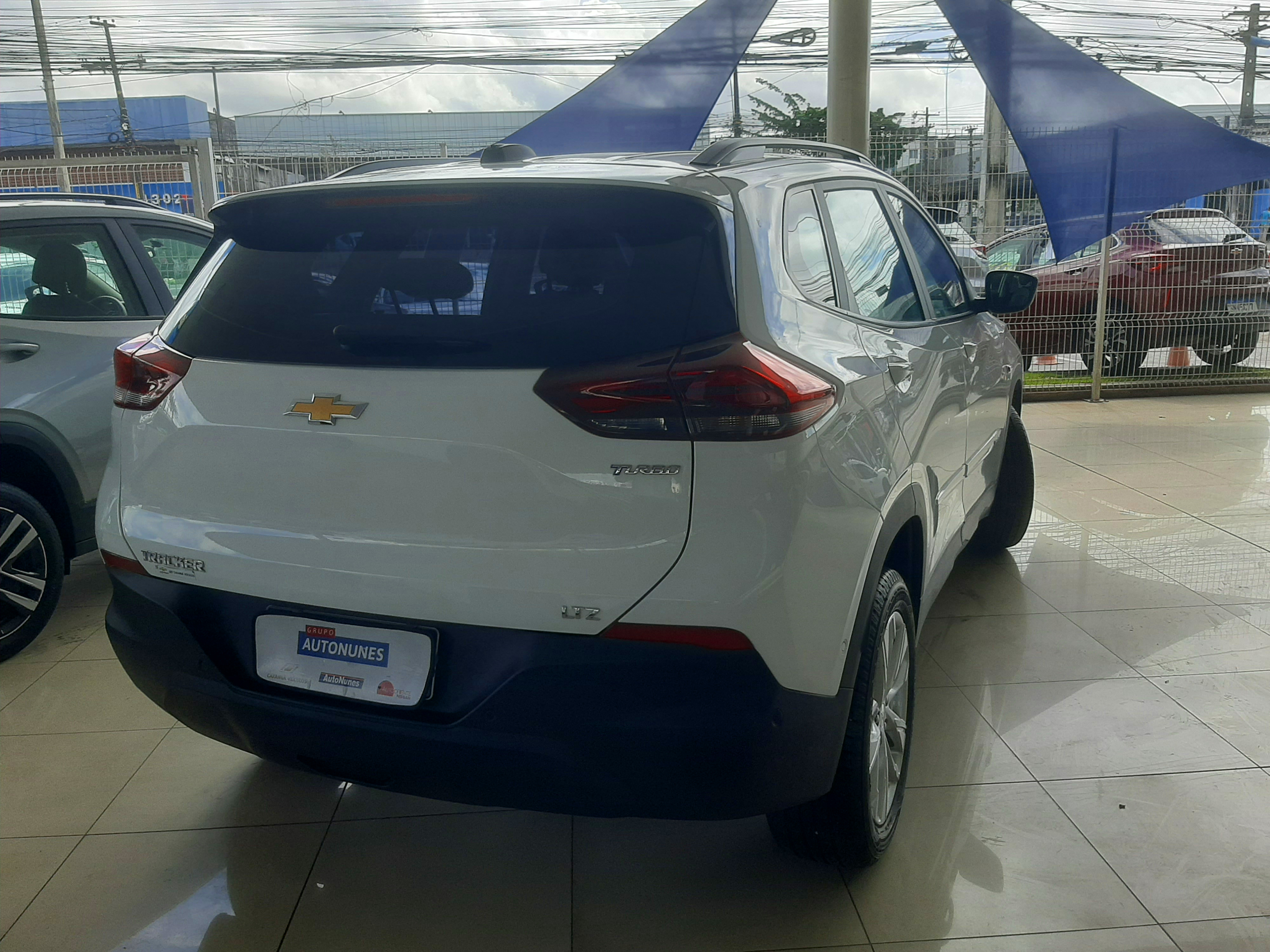 CHEVROLET TRACKER