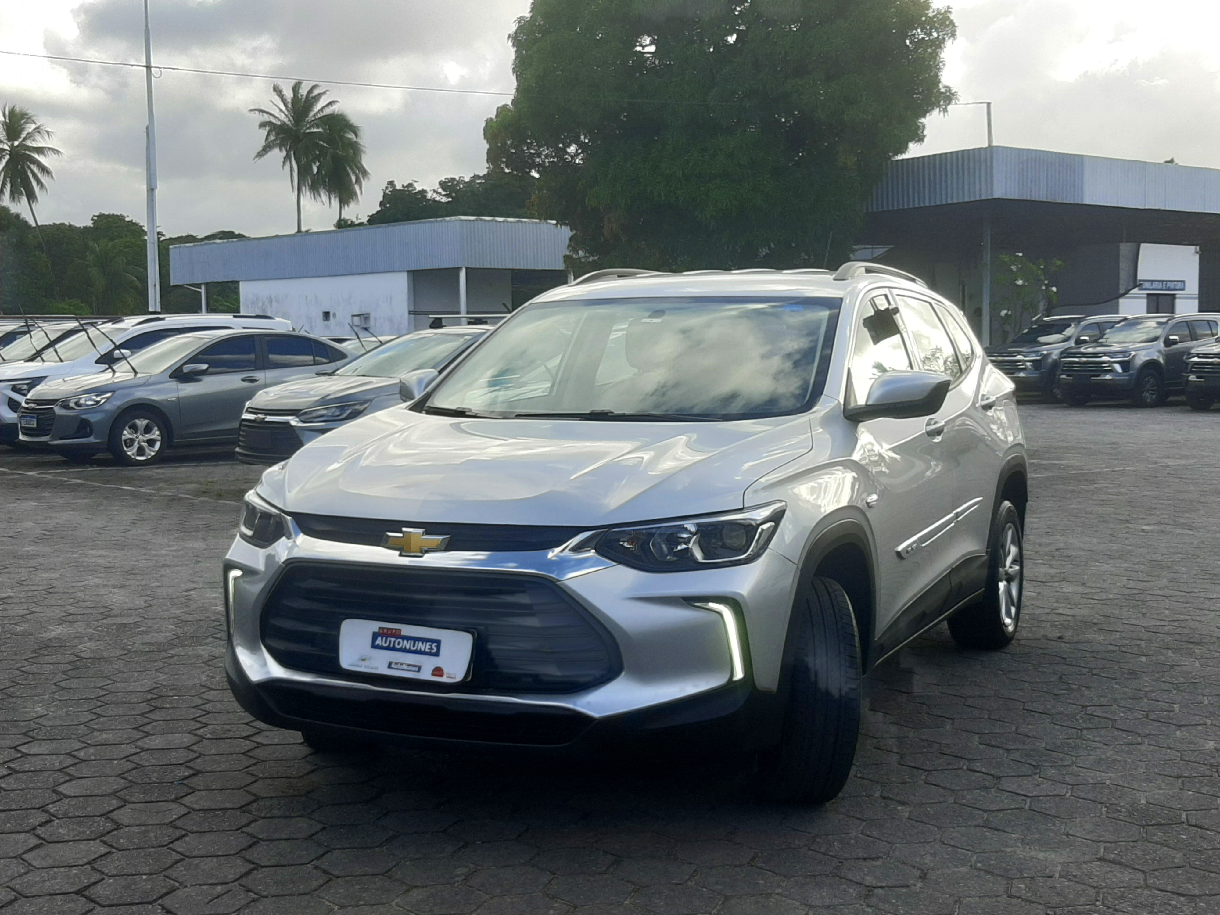 CHEVROLET TRACKER