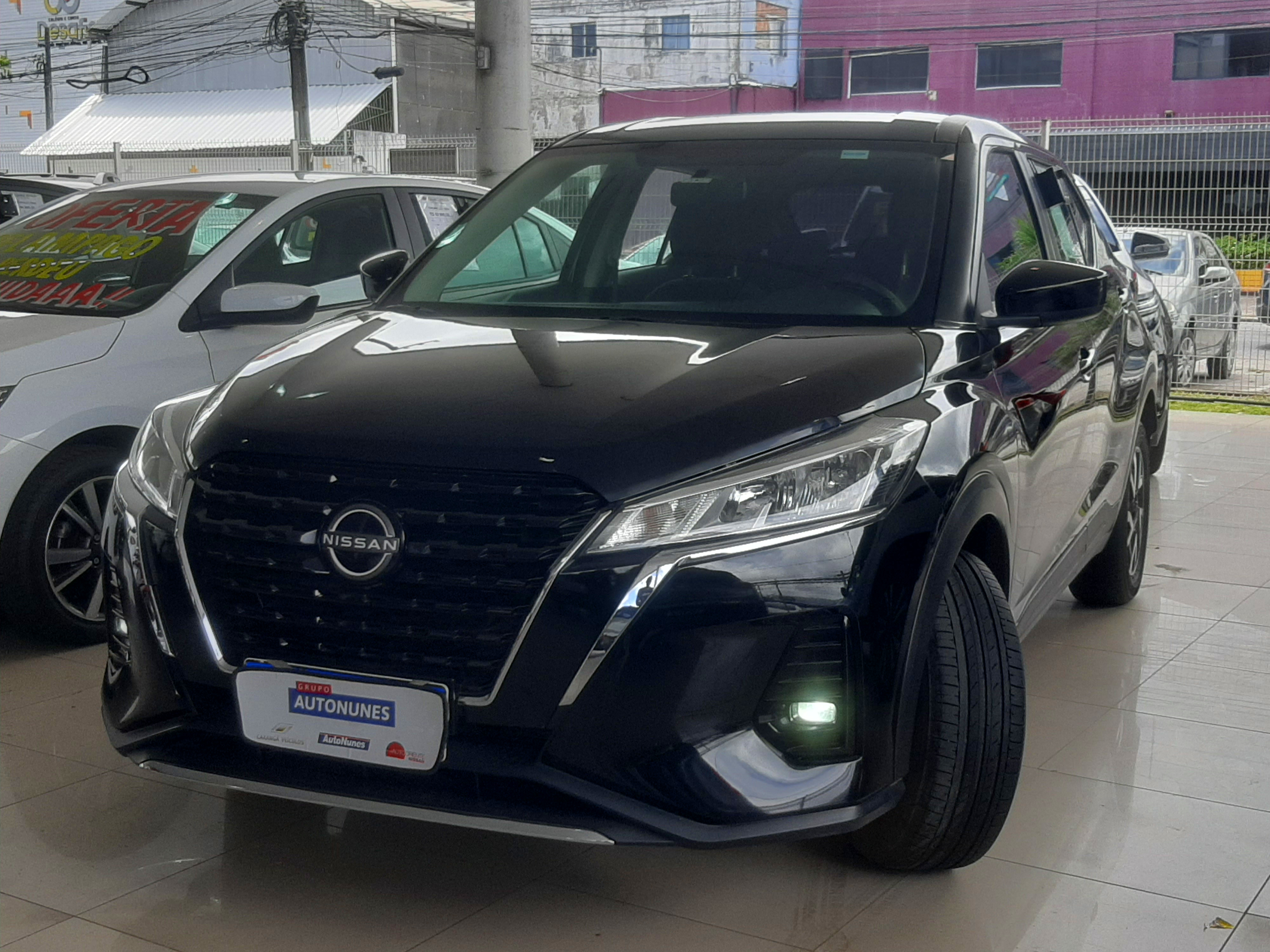 NISSAN KICKS