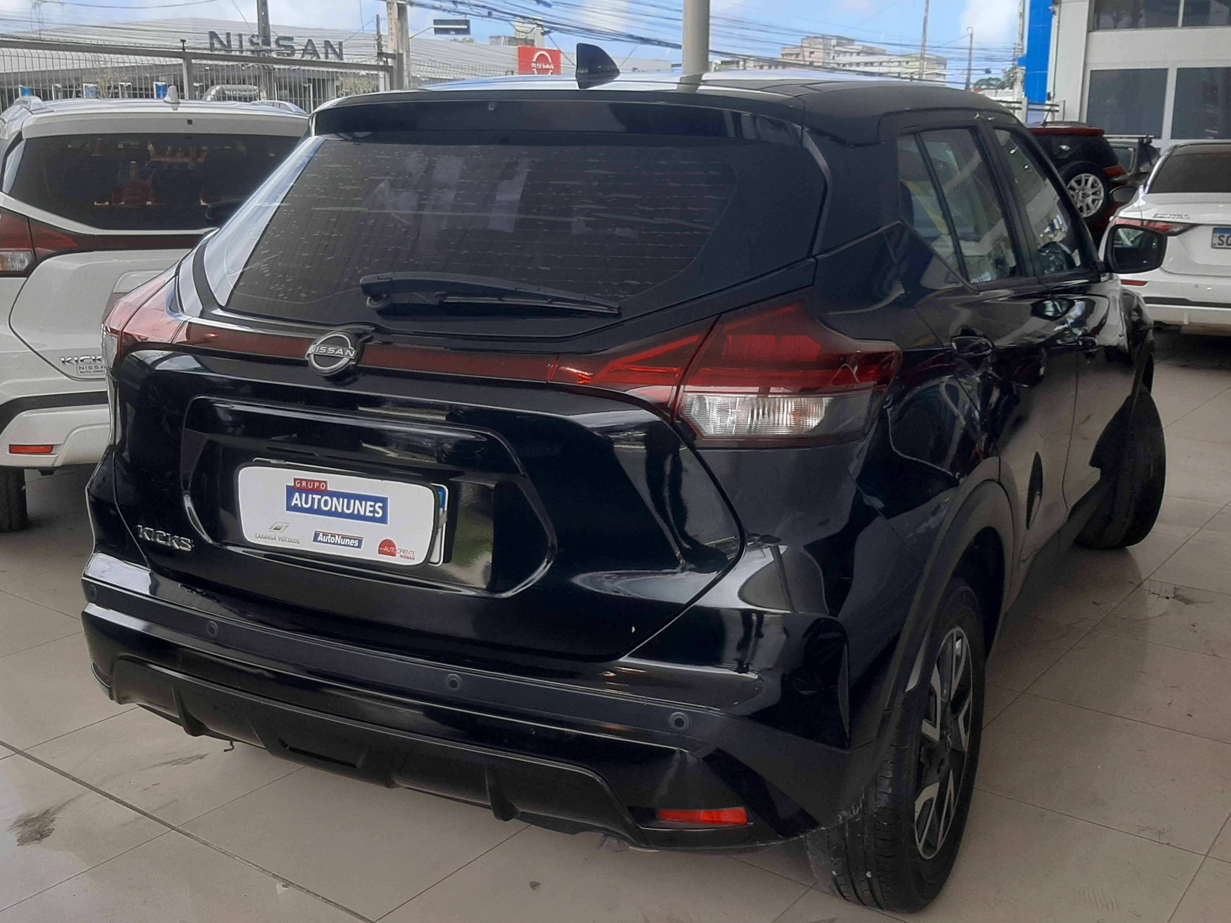 NISSAN KICKS