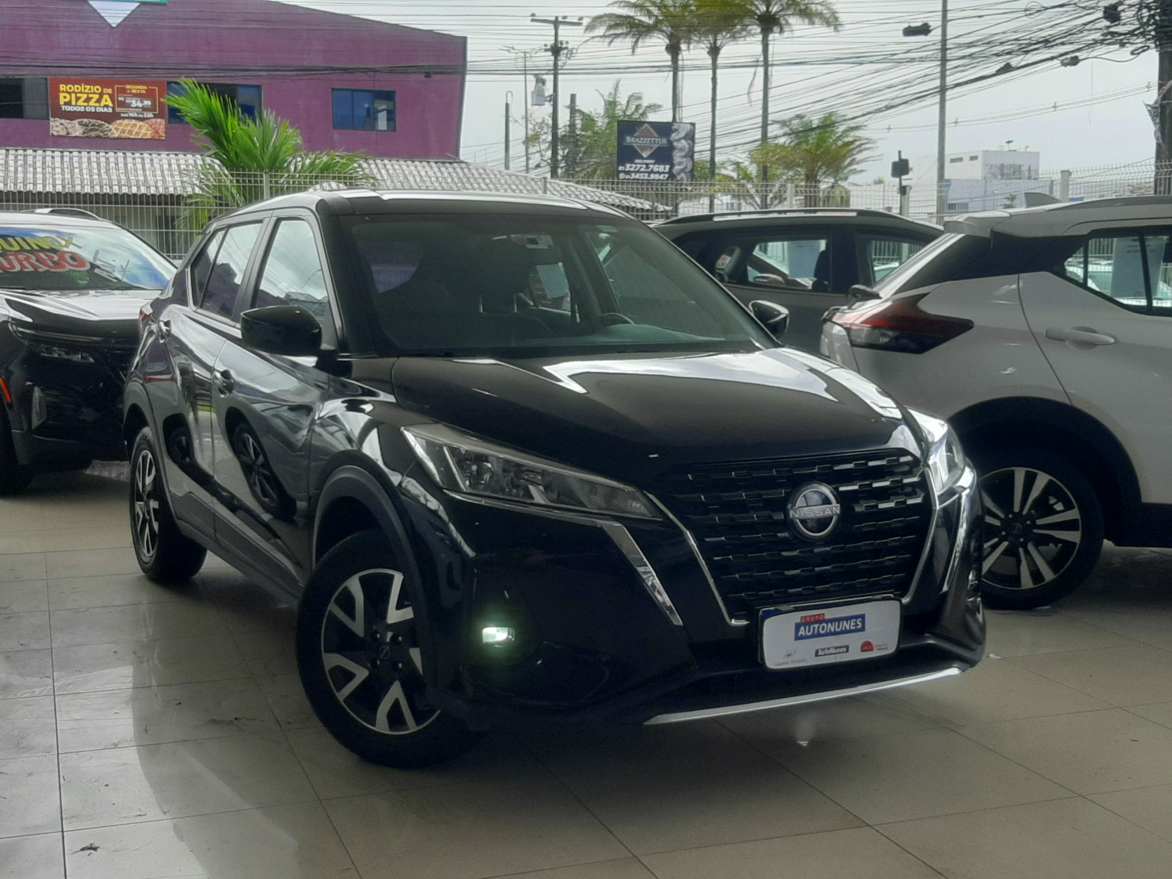 NISSAN KICKS