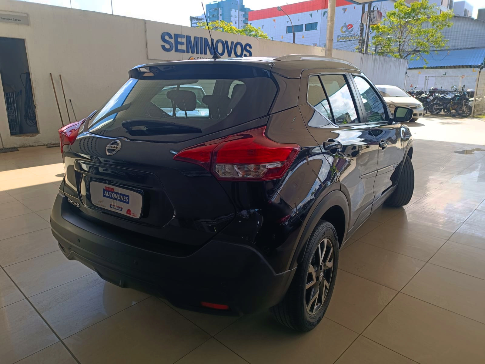 NISSAN KICKS