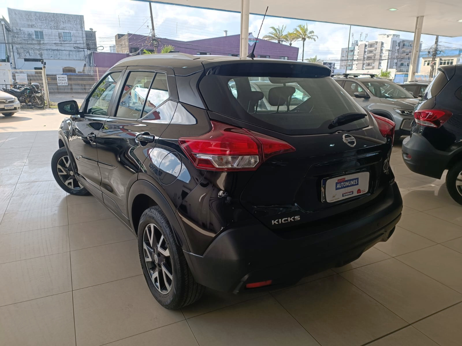 NISSAN KICKS