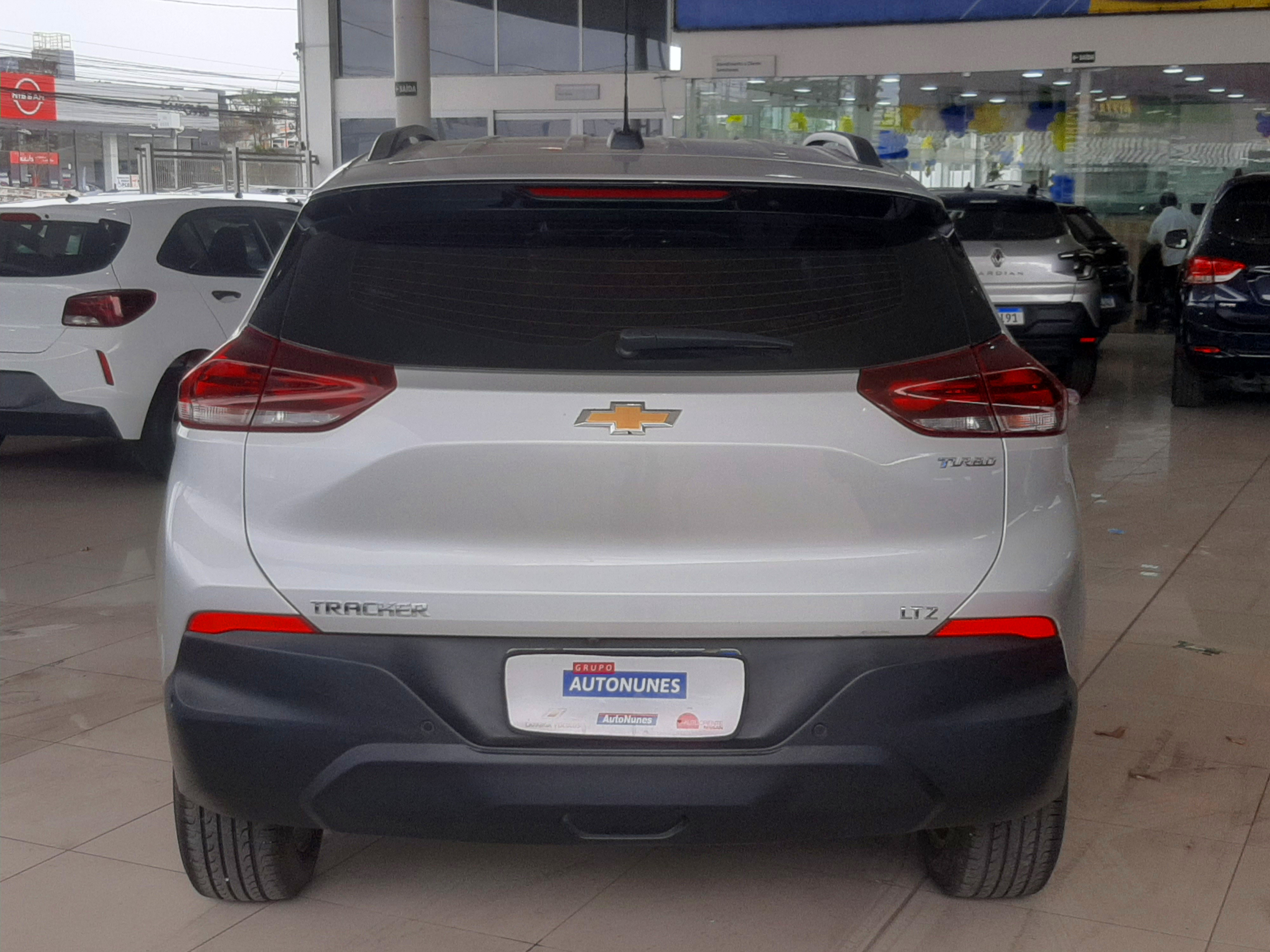 CHEVROLET TRACKER