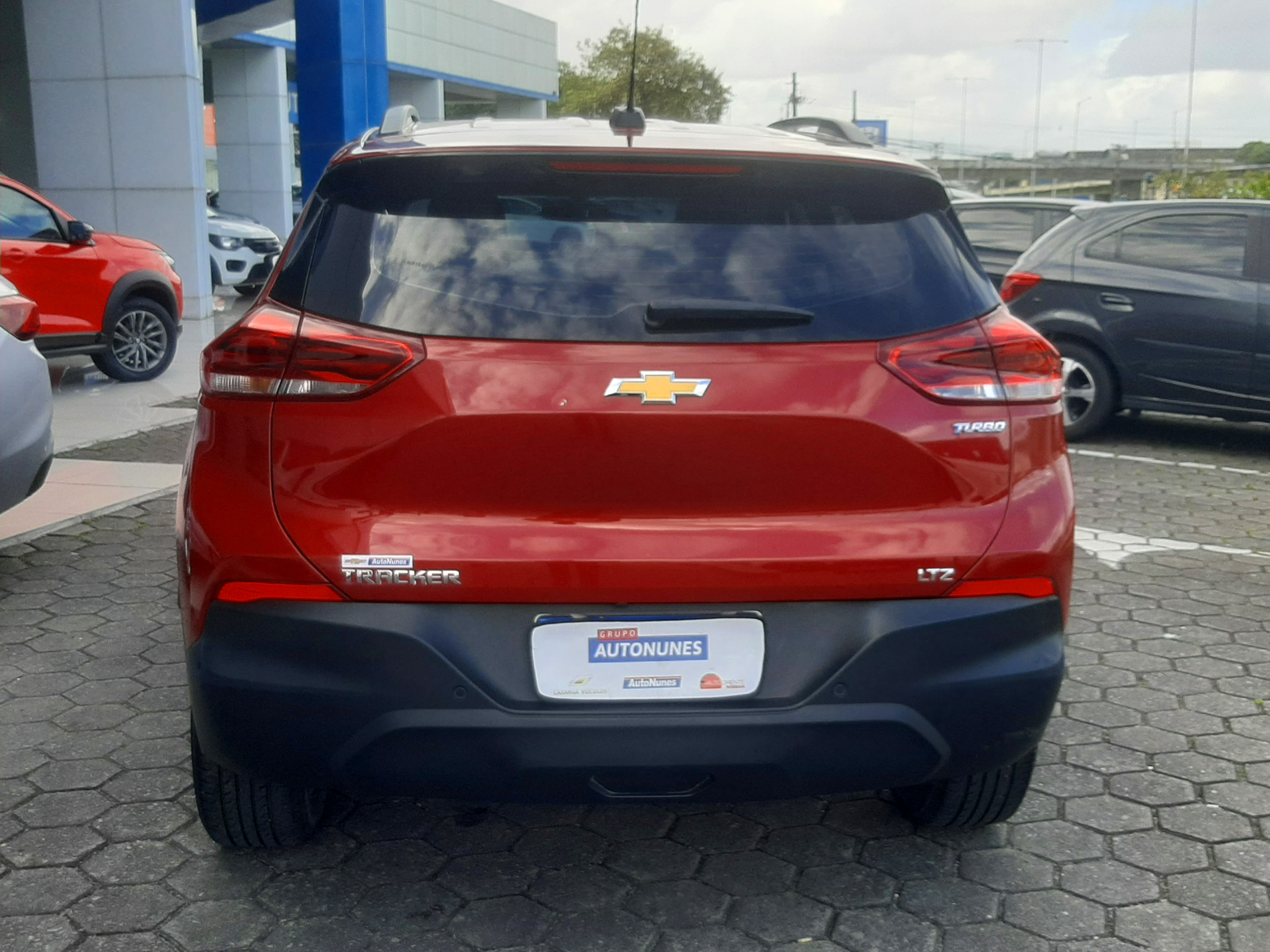 CHEVROLET TRACKER