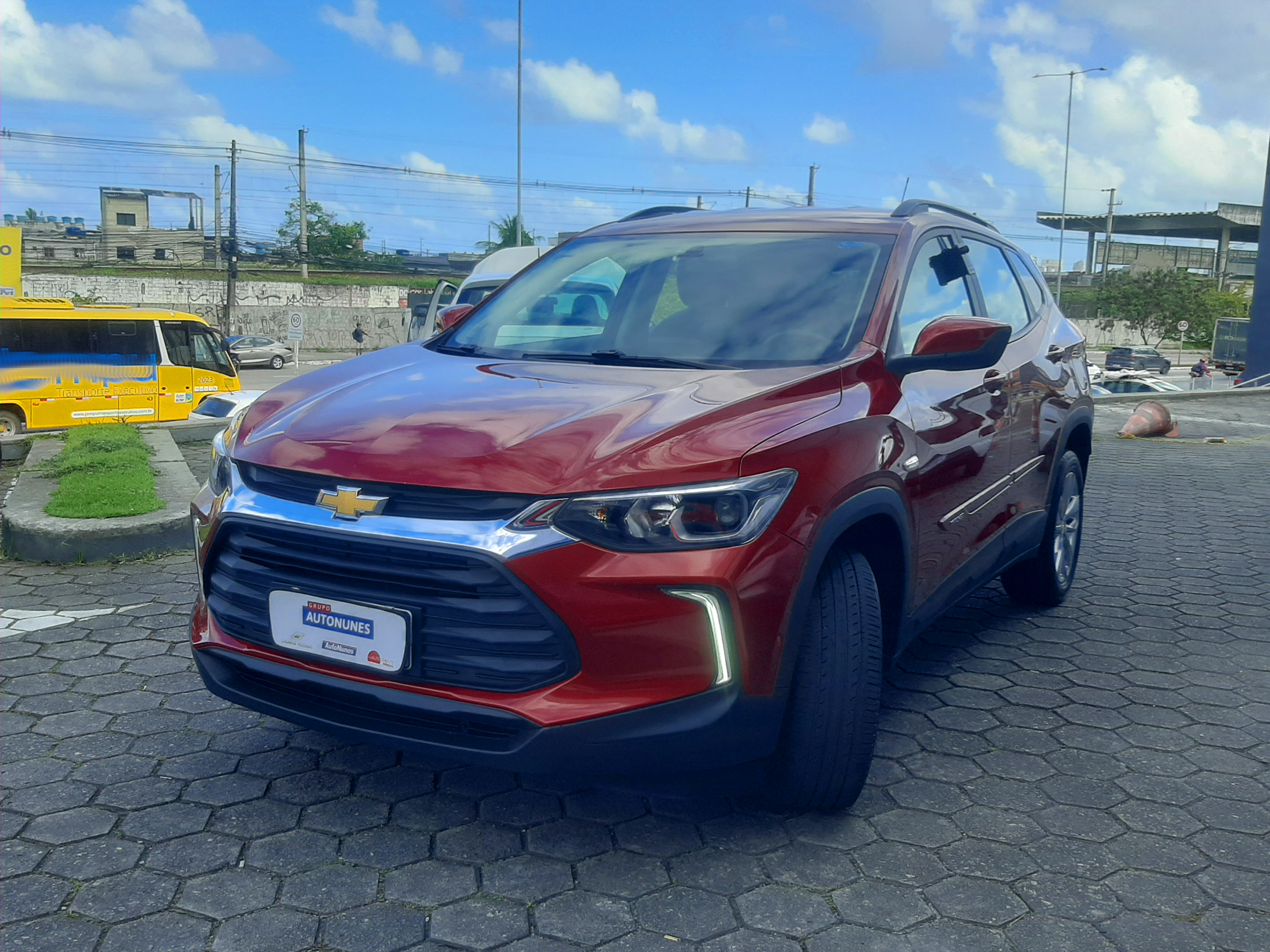 CHEVROLET TRACKER
