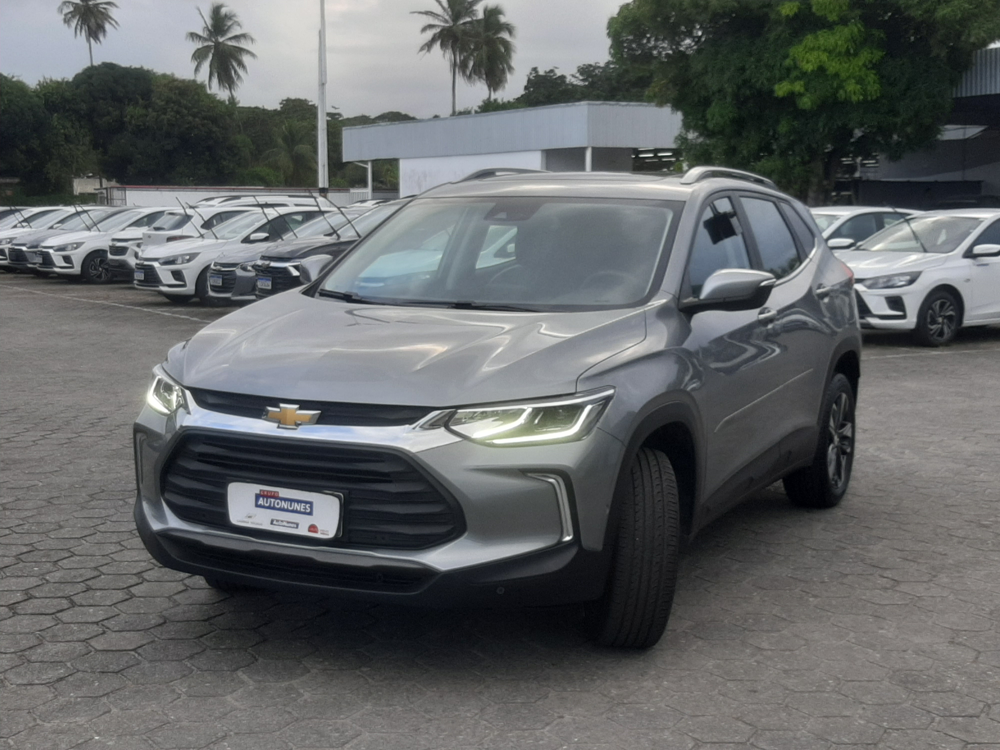 CHEVROLET TRACKER